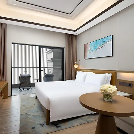 Holiday Inn & Suites Sanya Yalong Bay Exterior photo