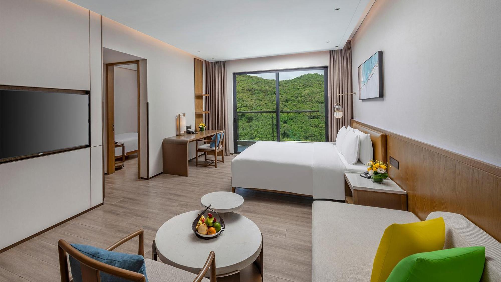 & Yalong Bay Hotel Sanya